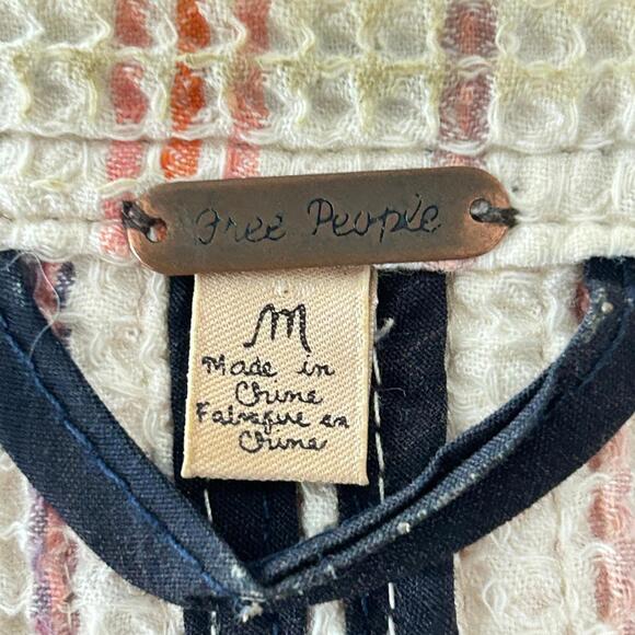Free People - Striped Jacket in Cream and Pink - Size Medium - Picture 7 of 8